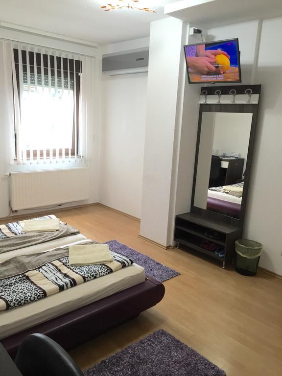 City Bridge Guest House Bihać 外观 照片