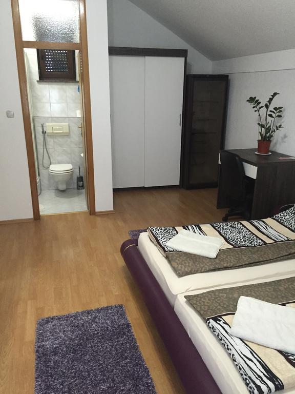 City Bridge Guest House Bihać 外观 照片